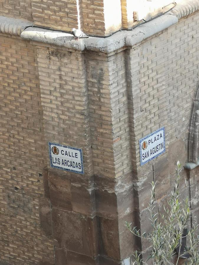 Apartamento Centro De Historias Zaragoza Exterior foto
